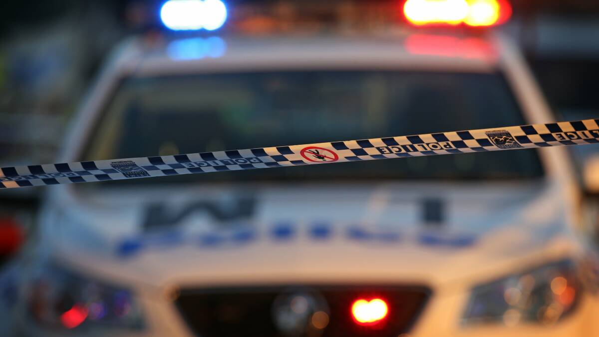 Police find drugs and stun gun in car at Doyalson
