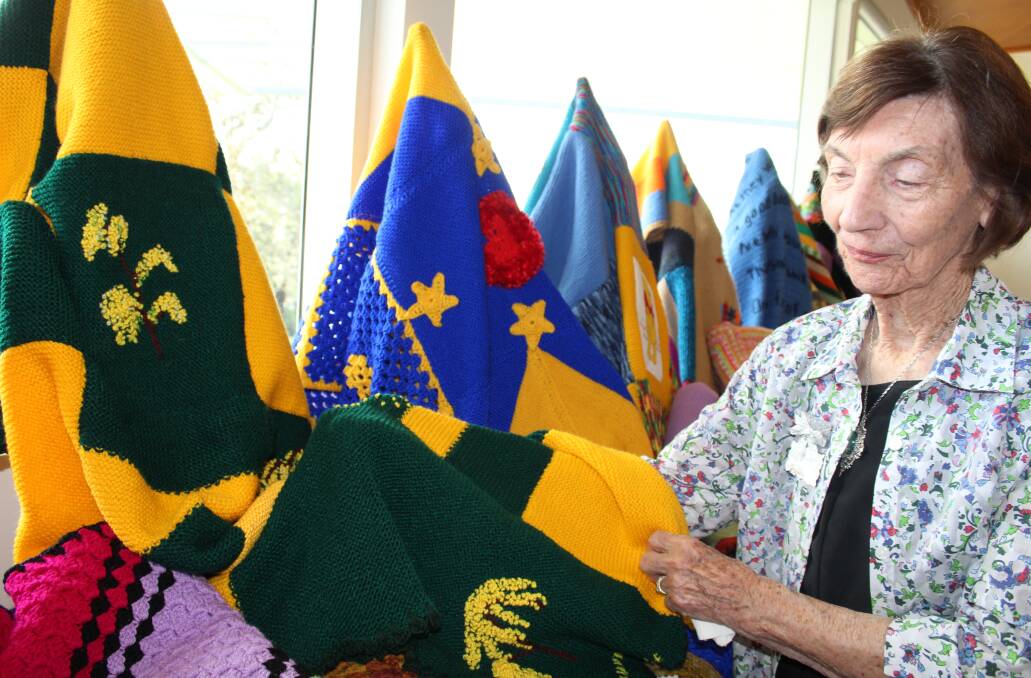 HELPING HAND: Shirley Chapman coordinated the 25th anniversary Hunter Knit-In held at Lake Macquarie City Art Gallery on August 11 which was attended by over 100 community members.