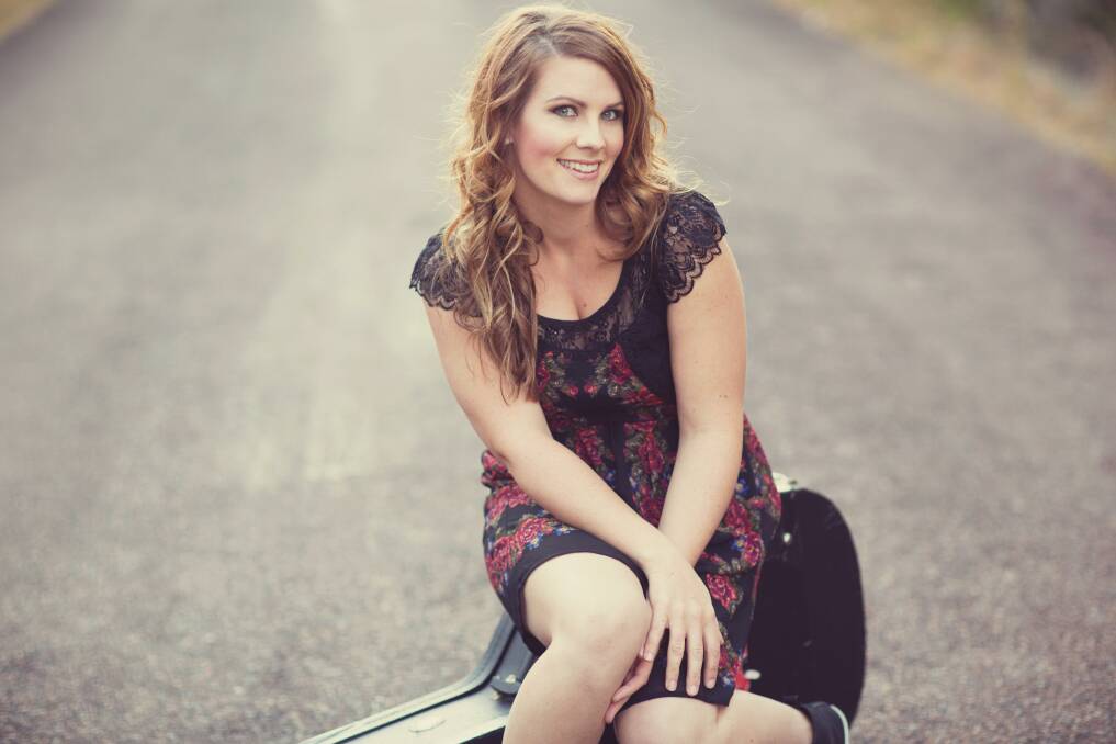 SMOOTH: Vocalist Kelly Hope will perform at the Summerland Sporties in Summerland Point this Sunday, August 3, at 3pm.