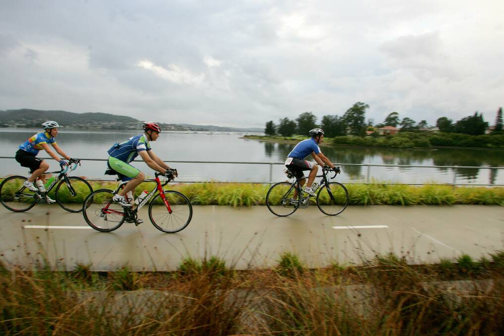 REGISTER NOW: Participants in the Loop the Lake on Five Island Road, Teralba. Picture: Dean Osland