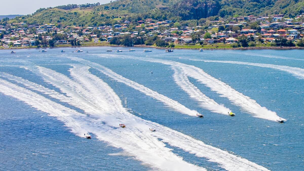 Watch the Superboats as they take to Lake Macquarie on October 19 and 20. Photo: EMB Photographics