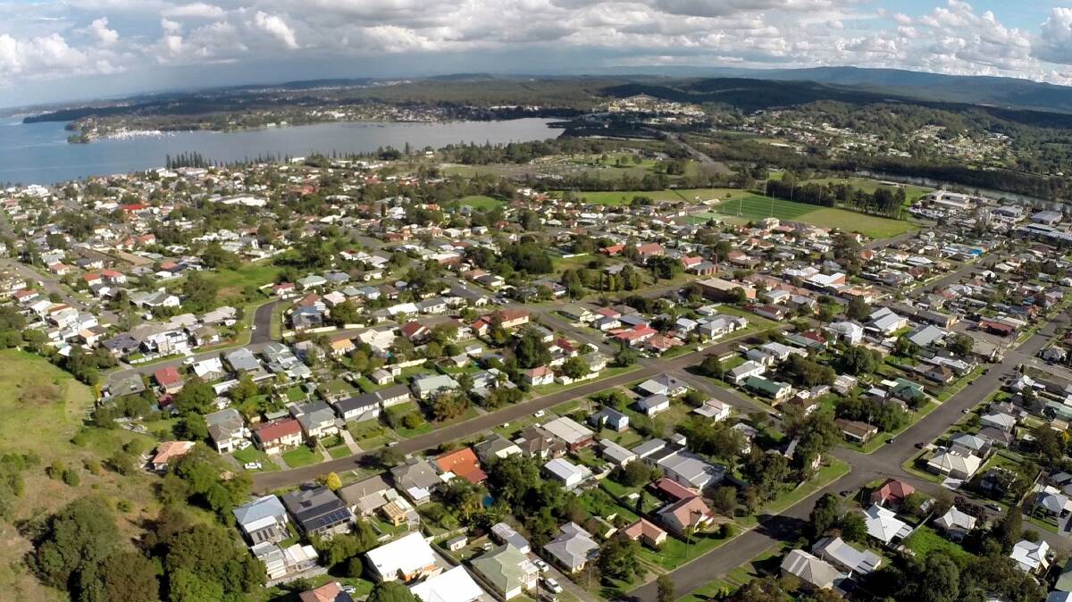 CHANGES: About 1400 properties across Lake Macquarie are no longer considered to be prone to bushfire, but about 1500 properties are newly considered at risk of bushfire. Picture: Supplied