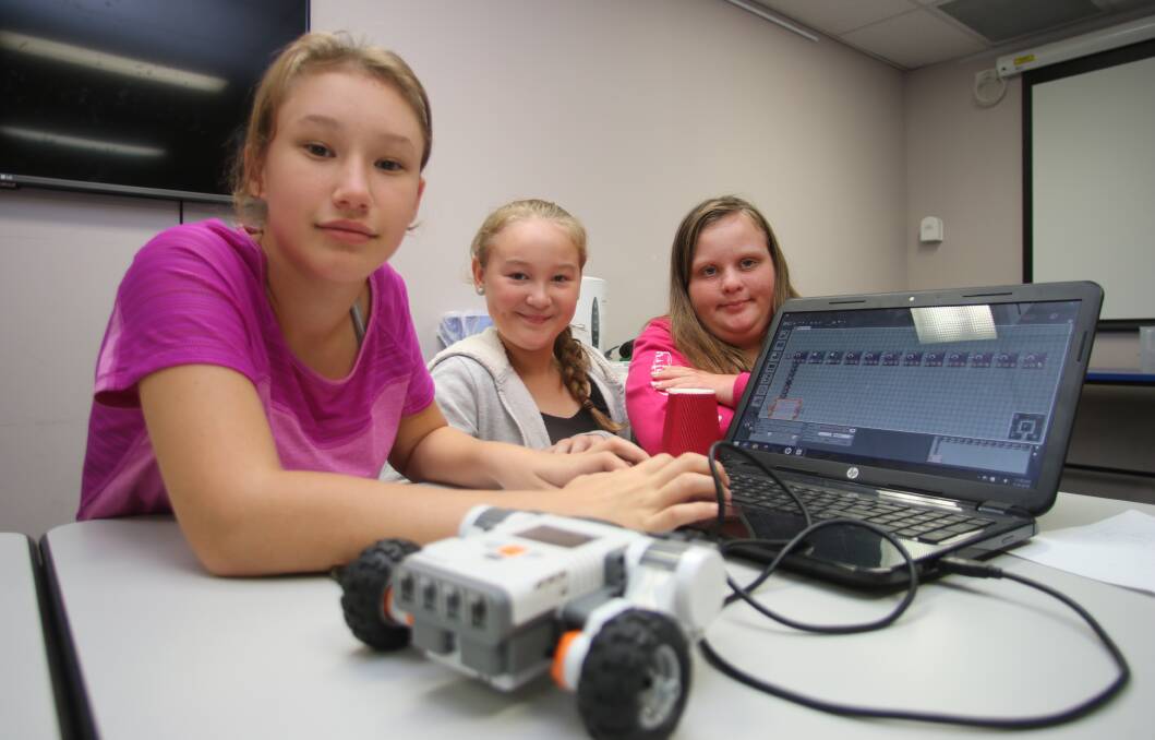 The Newcastle Chapter of Robogals held a robotics workshop for girls at Toronto Library in 2016. Picture: David Stewart