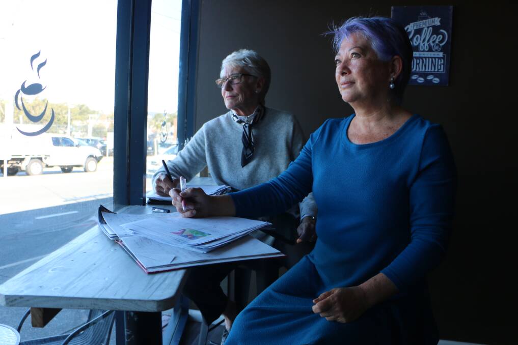 MAKING PLANS: Morisset Rotarians Pam Greene, left, and Susan Shing, at Biv's Coffee House, in Morisset on Thursday. Picture: David Stewart