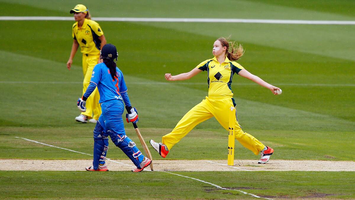 Lauren Cheatle in action for Australia against India in the women's Twenty20 international at the Melbourne Cricket Ground in 2016. Picture: Cricket Australia/Getty Images