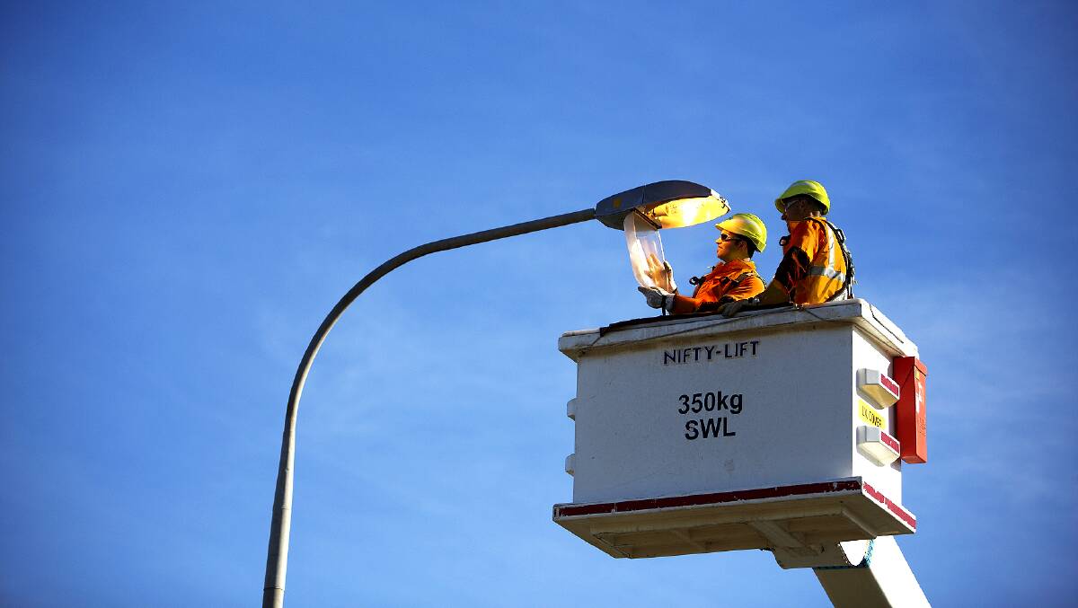 BRIGHT IDEA: Ausgrid crews will start replacing 5609 old streetlights in Lake Macquarie City with LED lamps in January. Picture: Supplied