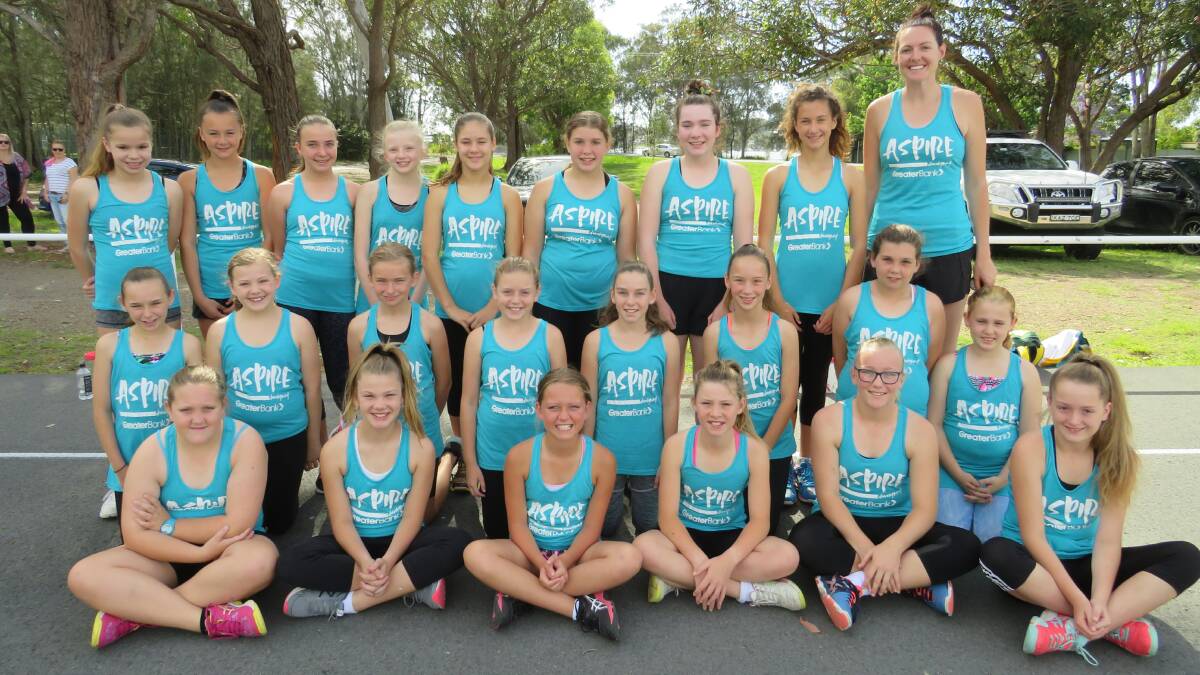 BUSY SESSION: Sam Poolman with the young participants in her Aspire clinic at Wangi Wangi on Sunday. Picture: Supplied