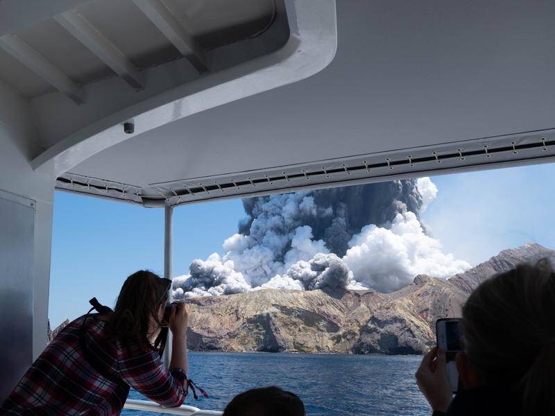 Tremors have been recorded at the New Zealand volcano where 47 tourists were overwhelmed on Monday.