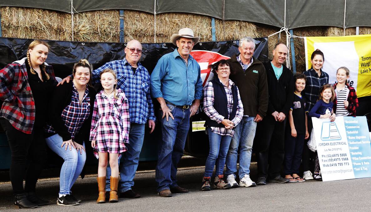 COMMUNITY SPIRIT: The Wangi Hotel-hosted Buy A Bale event saw the entire town come together and fill a semi-trailer with hay. Picture: Kerrie Brady